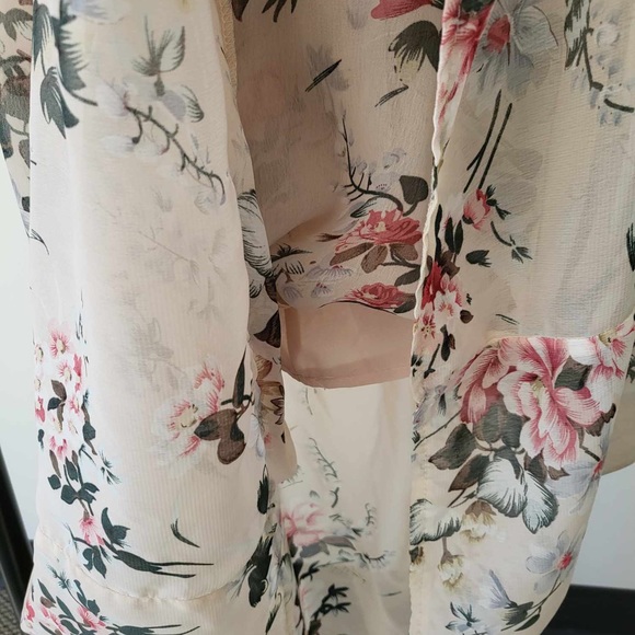 Floral Blush Halter Tie Midi Dress - Picture 6 of 7